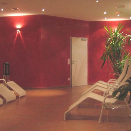 Hotel Geyer クラーゲンフルト エクステリア 写真